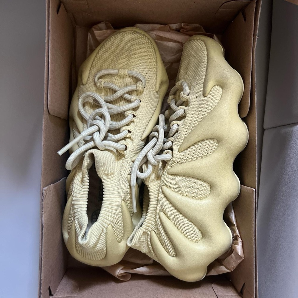 Women’s Yellow Fashion Sneakers - Chunky Sole Comfort